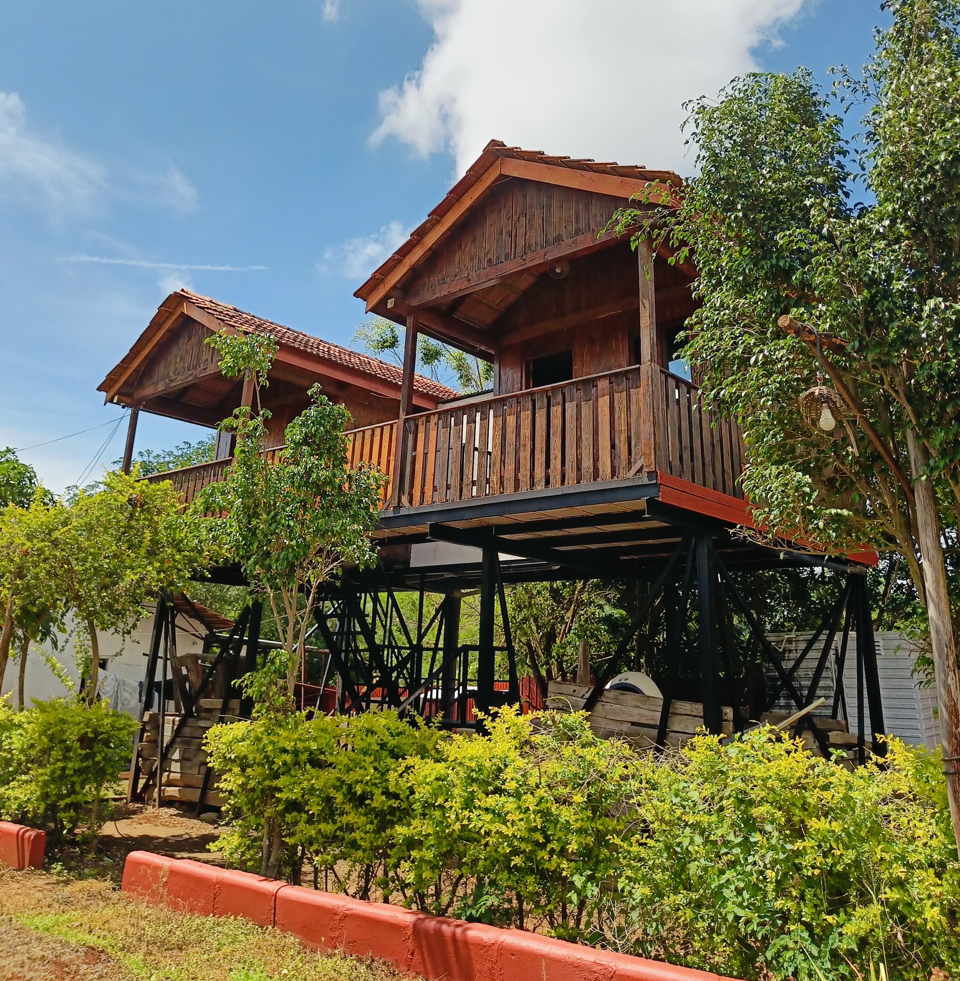 Mount Machi Founding Team